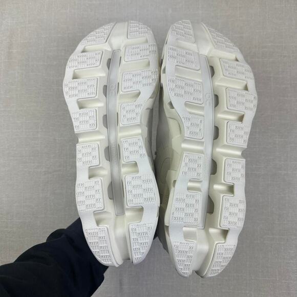 ? Kith x On Running K-Tech 1 \